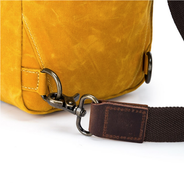 Maker's Canvas Mini Messenger
