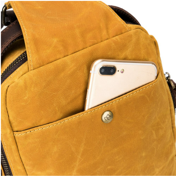 Maker's Canvas Mini Messenger