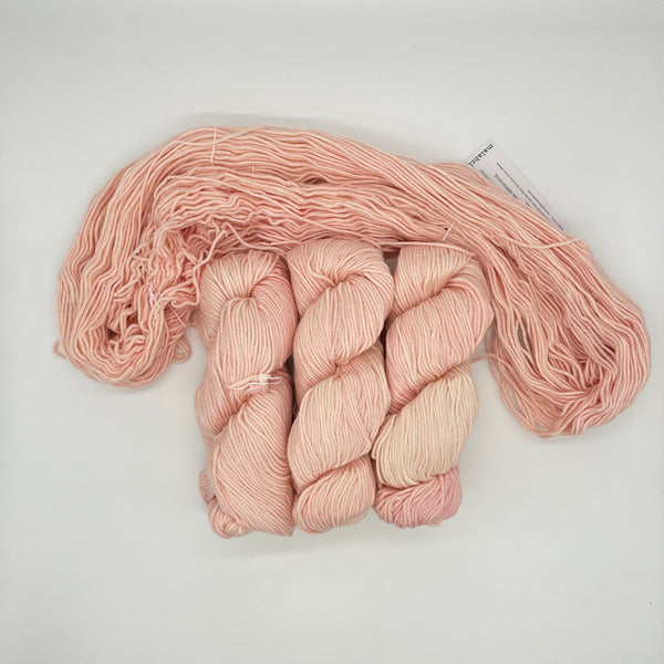 Rios - Almond Blossom (703)