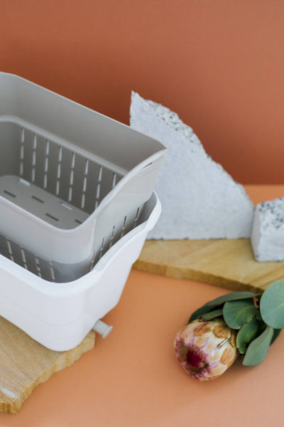 Strucket Mini Sand / White: Sand / 4.5Ltr