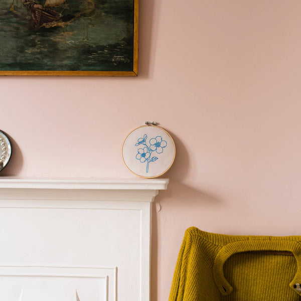 COTTON CLARA | Forget Me Not Embroidery Hoop Kit