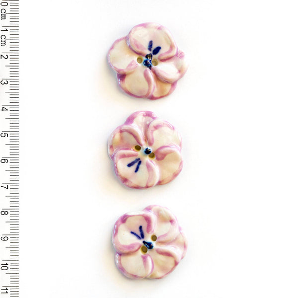 INCOMPARABLE BUTTONS | Flower Buttons