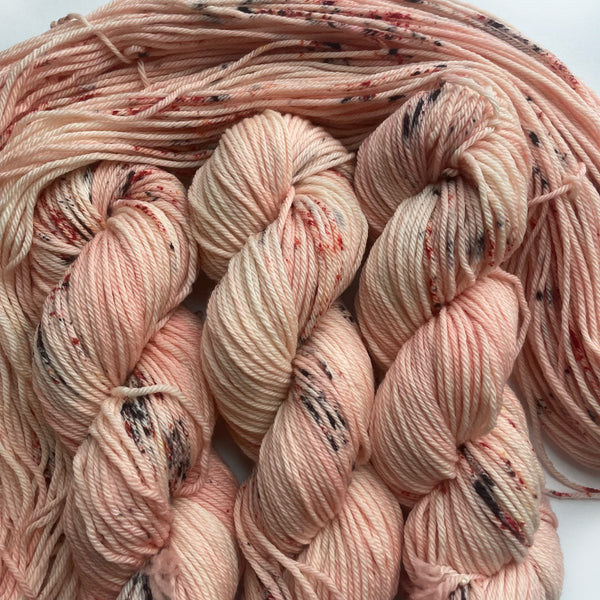 Worsted - Intuitive Peach