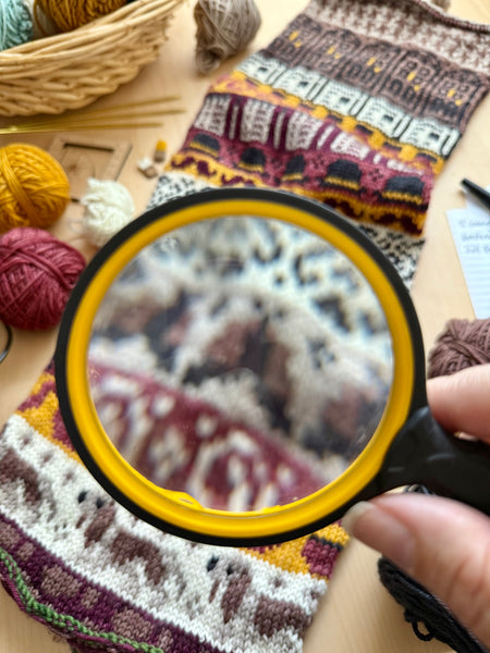 PACIFIC KNIT CO | Detective Doodle (Literary Card Deck)