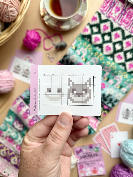 PACIFIC KNIT CO | Wonderland Doodle (Literary Card Deck)