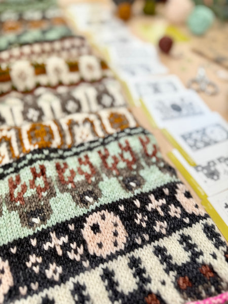 PACIFIC KNIT CO | Cryptid Doodle Card Deck
