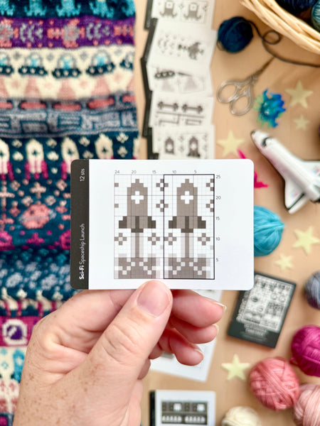PACIFIC KNIT CO | Sci-Fi Doodle Card Deck