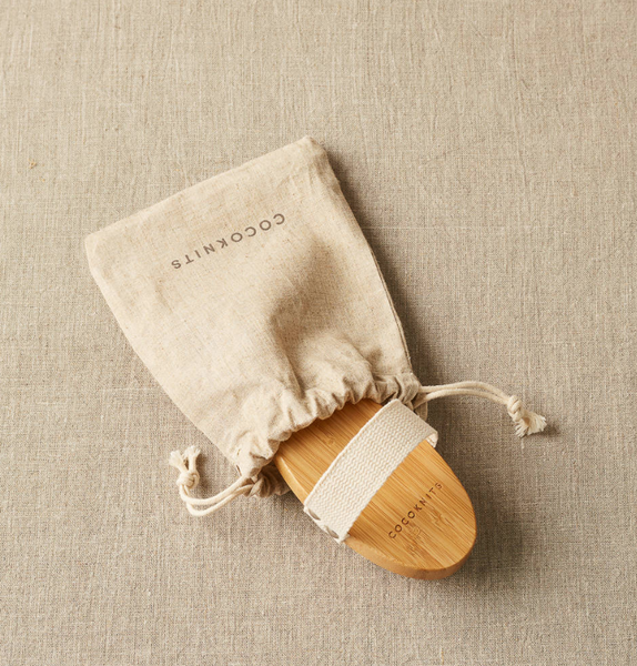 COCOKNITS | Sweater Care Brush