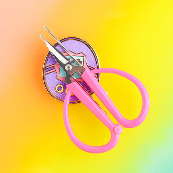 GLITTERLAND | Pocket Pet Needle Minder