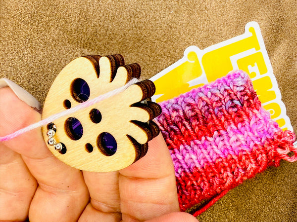 LEMONWOOD | Kraken Yarn Cutter